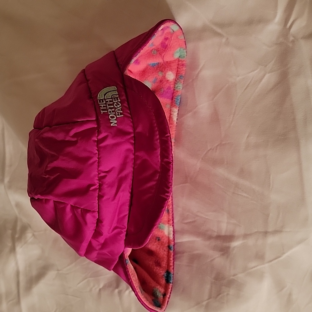 The North Face EUC Infant Pink Snow Hat  with Fleece lining Size 0-6 Months